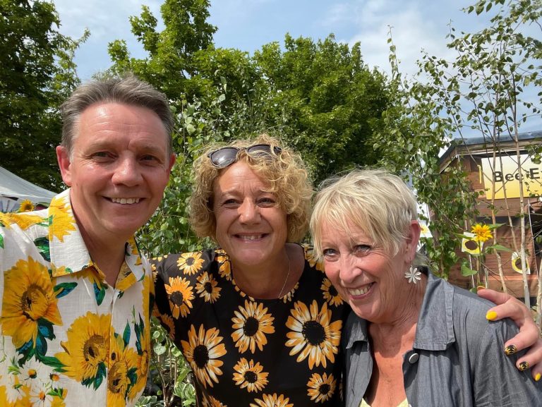 Carol Klein Steve Bell and Andrea Childs Beths Sunflowers