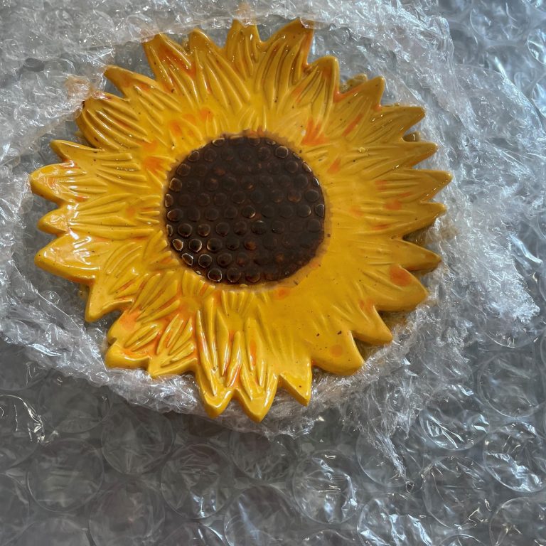 sunflower plate Beths Sunflowers
